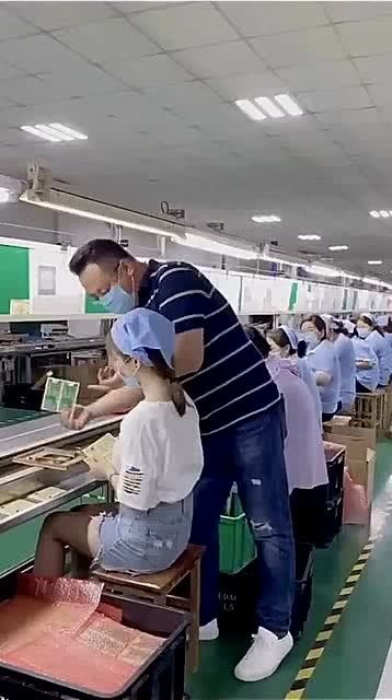 別再說電子廠沒有出息，十年后二舅竟成廠里股東，年入一套房 新一代家用電器的研發之路